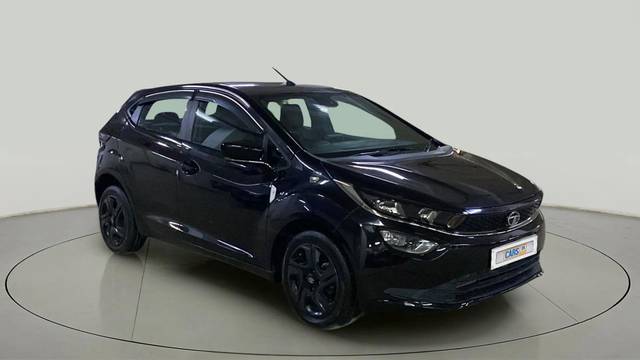 https://images10.gaadi.com/usedcar_image/4616514/original/d1b19f12bcfa7a0cb7e499696b1b1a11.jpg?imwidth=6400