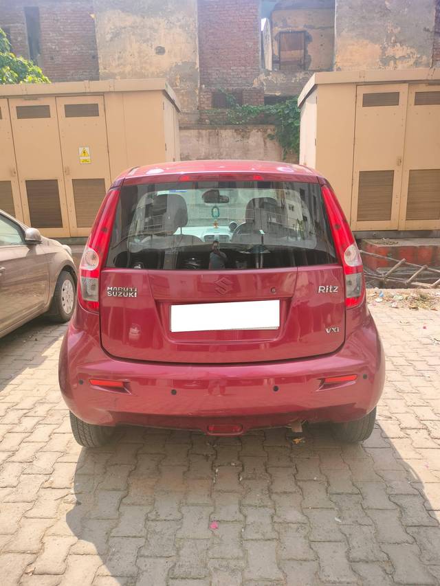 https://images10.gaadi.com/usedcar_image/4616531/original/processed_e1b0f283-66ff-4d9c-8d82-e398dd23afb8.jpg?imwidth=6401