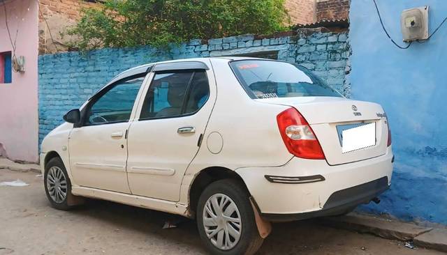 https://images10.gaadi.com/usedcar_image/4616662/original/processed_ceab6df9-804a-4eb8-9aaa-35cbcf6c8825.jpg?imwidth=6401