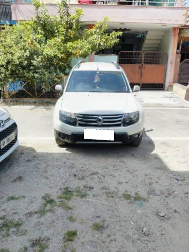 https://images10.gaadi.com/usedcar_image/4616663/original/processed_2ade22f3-2463-4e82-94e3-318471067443.jpg?imwidth=6400