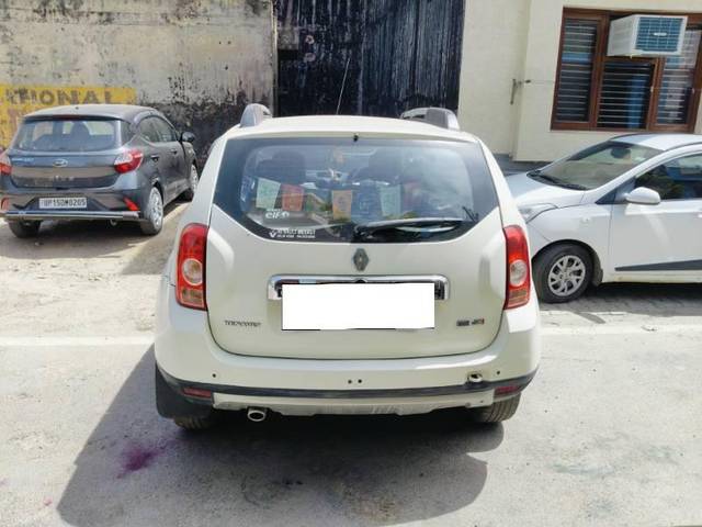 https://images10.gaadi.com/usedcar_image/4616663/original/processed_527a1255-224d-4aee-9f3d-3689a4270c76.jpg?imwidth=6402