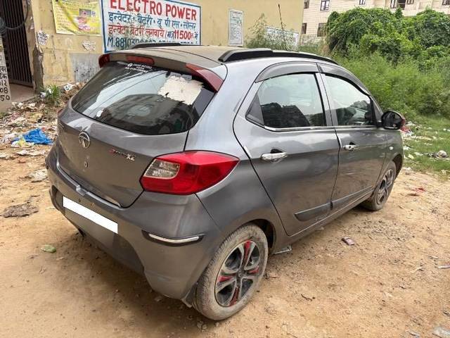 https://images10.gaadi.com/usedcar_image/4616702/original/processed_3697d8f3-aec3-4ed4-be68-546e6d1c1503.jpeg?imwidth=6401