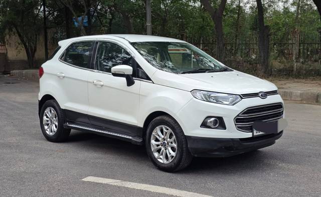 https://images10.gaadi.com/usedcar_image/4616763/original/55c6a415ecaa47ae0954cf8778e377d2.jpg?imwidth=6400