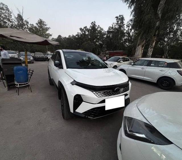 https://images10.gaadi.com/usedcar_image/4616767/original/processed_0695bbaa-05b7-4ff5-b5b8-42516e7f6108.jpeg?imwidth=6400