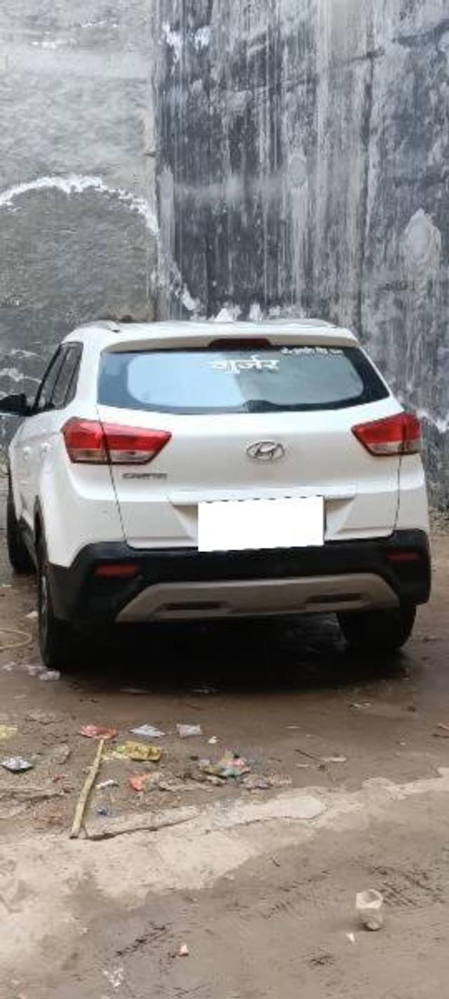 https://images10.gaadi.com/usedcar_image/4616768/original/processed_0170c7a0-b4f3-4d68-9d78-3d050ecfbddf.jpg?imwidth=6401