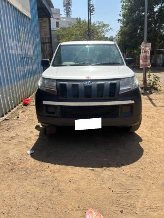 https://images10.gaadi.com/usedcar_image/4616809/original/processed_0c8c5bf6-feeb-46e5-a9cc-3ad55160a111.jpeg?imwidth=6400