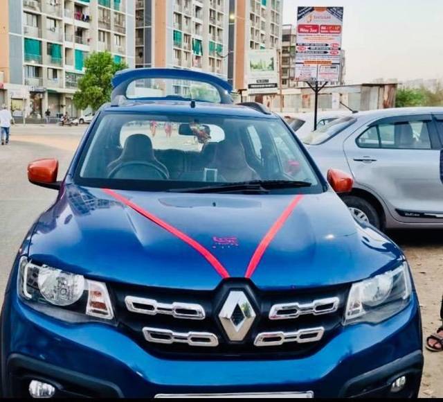 https://images10.gaadi.com/usedcar_image/4616818/original/processed_c8cff503-6613-45e6-961a-8fe398b1cc53.jpeg?imwidth=6400