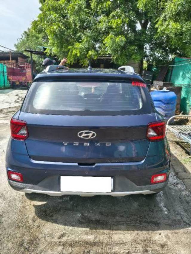 https://images10.gaadi.com/usedcar_image/4616833/original/processed_32966b60-19c7-43cd-bafa-858b1b588ad2.jpg?imwidth=6401