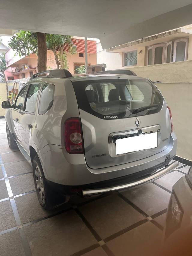 https://images10.gaadi.com/usedcar_image/4616843/original/processed_05c6e91b-d4a5-4b88-ba8b-8508f048703a.jpg?imwidth=6402