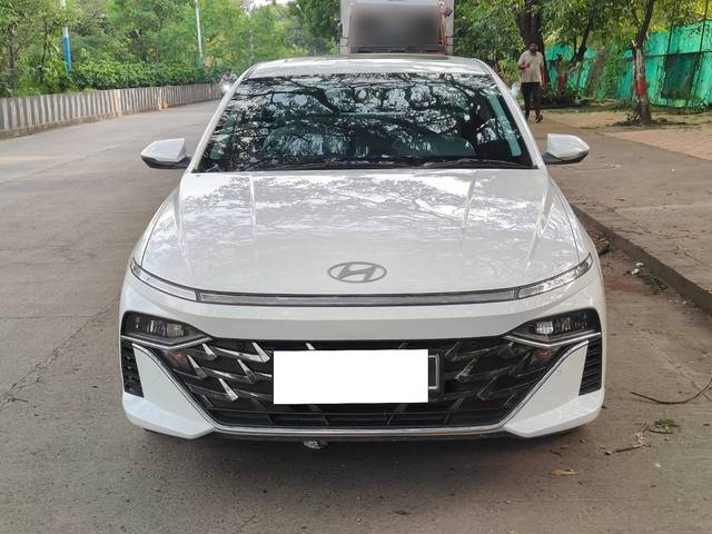 https://images10.gaadi.com/usedcar_image/4616896/original/processed_b08f854e7bc647b45166ec6eb922fbbd.jpg?imwidth=6400