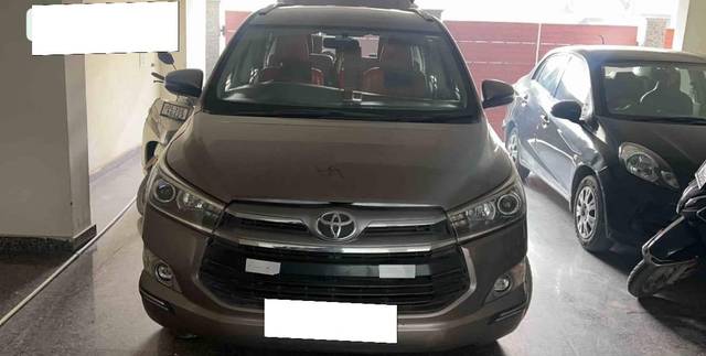 https://images10.gaadi.com/usedcar_image/4616921/original/processed_ab3cef1c-ad74-4c48-b7d5-2351b1e5aa89.jpeg?imwidth=6400