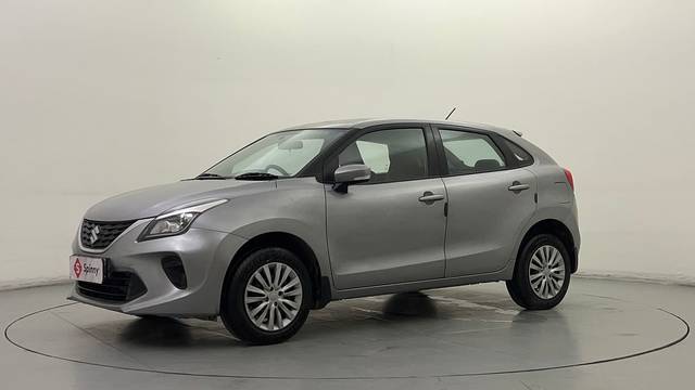 https://images10.gaadi.com/usedcar_image/4616997/original/f8b8bd4170d7349962ff01069e89f2bd.JPG?imwidth=6400