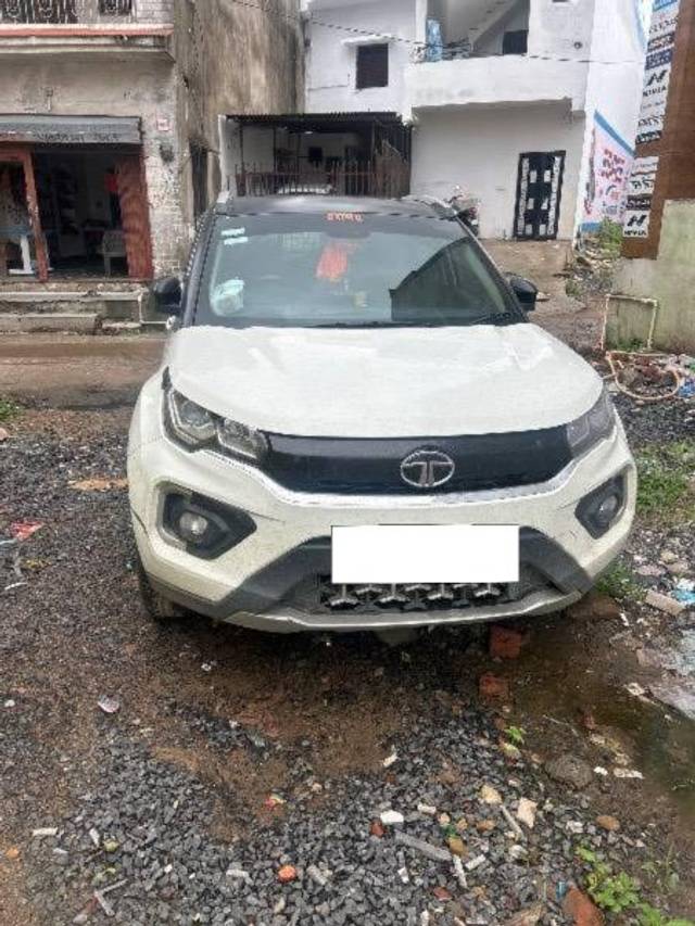 https://images10.gaadi.com/usedcar_image/4617019/original/processed_1a5d8781-0ce3-4302-a71d-2140bfb9a238.jpg?imwidth=6400