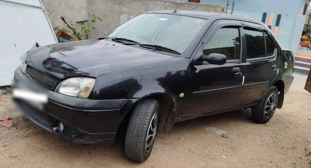 https://images10.gaadi.com/usedcar_image/4617020/original/c4e8e328-ef2a-48f3-9df3-0cc44fd447d3.png?imwidth=6400
