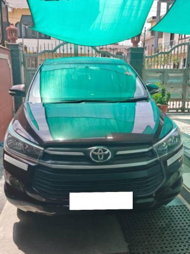 https://images10.gaadi.com/usedcar_image/4617024/original/processed_e92e077f-0300-4f30-a05e-bfbe9ae43783.jpg?imwidth=6400