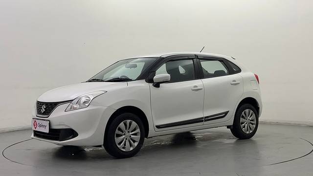 https://images10.gaadi.com/usedcar_image/4617026/original/1bc41cca425c48020dbab82e800cdd3a.JPG?imwidth=6400