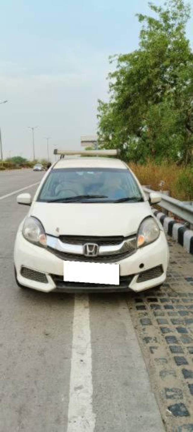 https://images10.gaadi.com/usedcar_image/4617033/original/processed_f8706295-f273-4982-953d-a4ce8f764e80.jpg?imwidth=6400