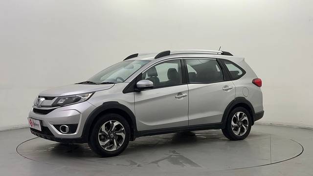 https://images10.gaadi.com/usedcar_image/4617034/original/cdcafeb49541b02d32a4a20816b58c01.JPG?imwidth=6400
