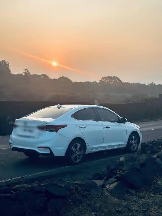 https://images10.gaadi.com/usedcar_image/4617042/original/8cd1904f-0766-4673-9dd6-b988ef353aed.png?imwidth=6401