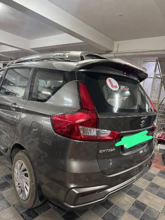 https://images10.gaadi.com/usedcar_image/4617134/original/processed_65ae8ea4-7598-46ec-8f83-7e963622bb2c.JPG?imwidth=6401