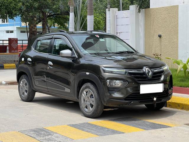 https://images10.gaadi.com/usedcar_image/4617146/original/processed_29725a691a659ed50e447825d1503aaa.jpg?imwidth=6400