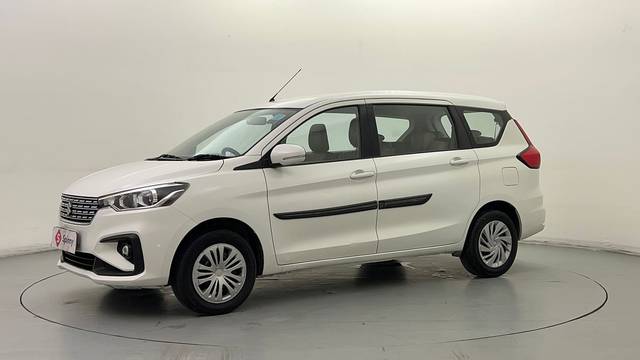 https://images10.gaadi.com/usedcar_image/4617150/original/47f69564709d5b51e55106774109f9f8.JPG?imwidth=6400