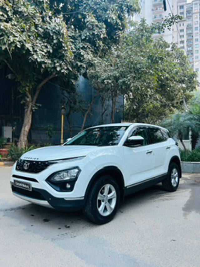 https://images10.gaadi.com/usedcar_image/4617170/original/53258de874bb03a5c095a6710f2d9b6c.jpg?imwidth=6402