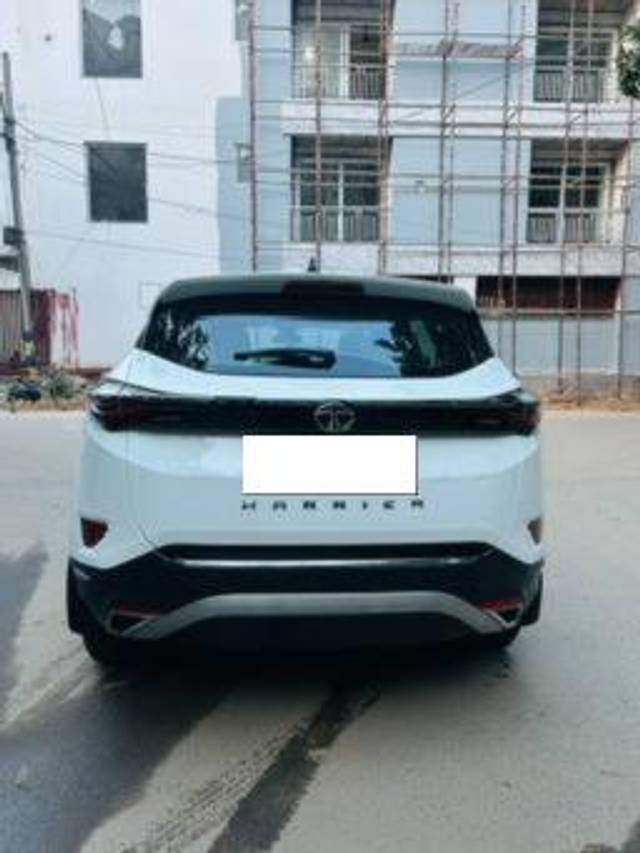 https://images10.gaadi.com/usedcar_image/4617170/original/processed_ef208de72772bcc4931d56cab6c4f2cf.jpg?imwidth=6401