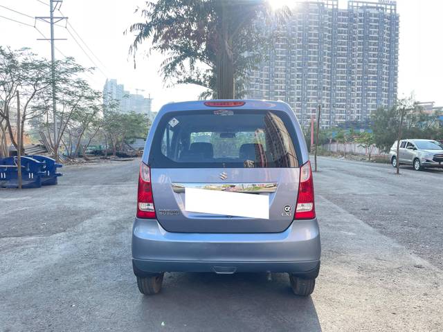 https://images10.gaadi.com/usedcar_image/4617194/original/processed_020977cd006a84b94174aaf93d99879e.jpg?imwidth=6402