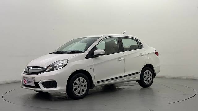 https://images10.gaadi.com/usedcar_image/4617203/original/602664dee3dc2371401d069b8920b505.JPG?imwidth=6400