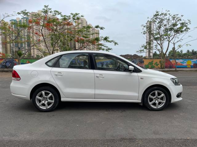 https://images10.gaadi.com/usedcar_image/4617206/original/2466dfffd52697be656646b755096d97.jpg?imwidth=6401