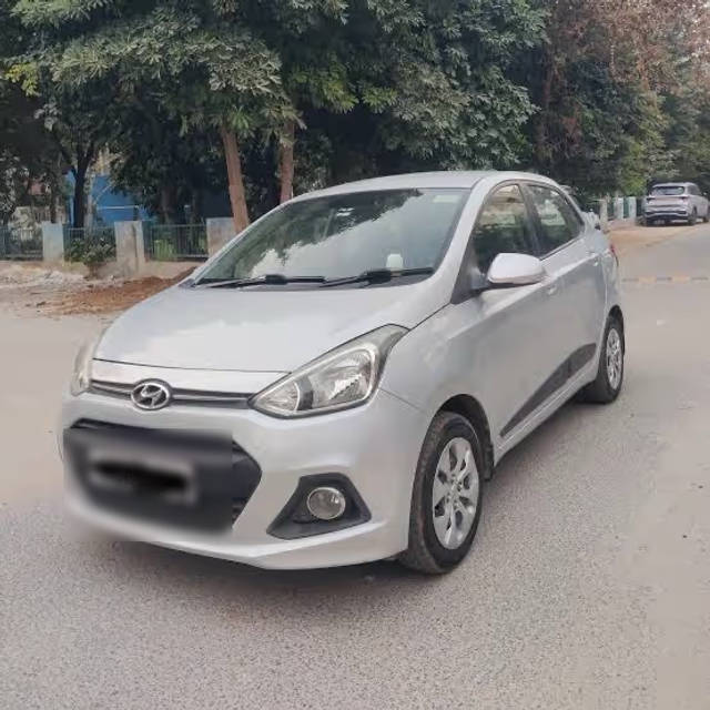 https://images10.gaadi.com/usedcar_image/4617211/original/c912aae7-334e-435b-947f-bcb51de3618b.png?imwidth=6400