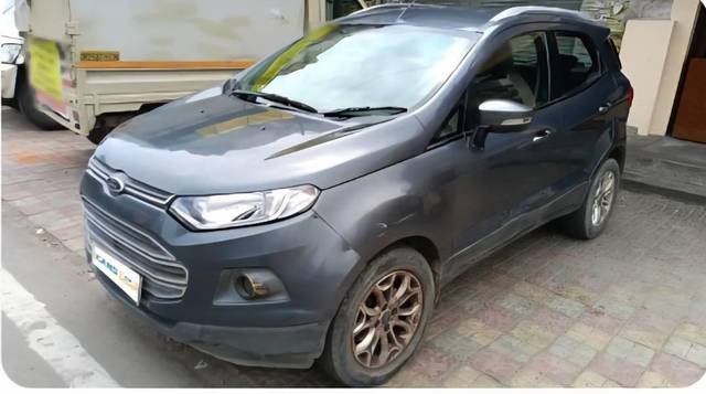 https://images10.gaadi.com/usedcar_image/4617216/original/processed_554aee58-0323-44b7-bbef-5f3979a1116b.jpg?imwidth=6401