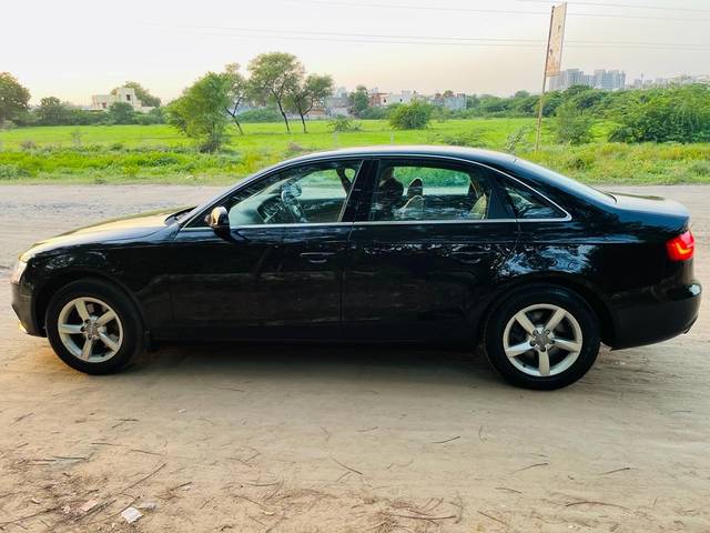 https://images10.gaadi.com/usedcar_image/4617226/original/78adc7cf2e2f0e220f423b035651bb36.jpg?imwidth=6402