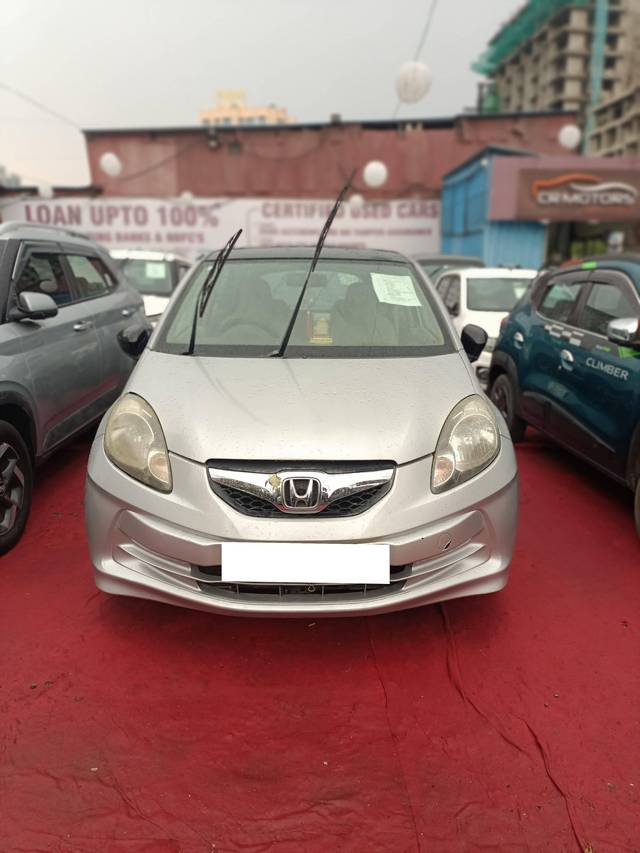 https://images10.gaadi.com/usedcar_image/4617230/original/processed_9c23eea3055d3cde146154881e8d175f.jpg?imwidth=6401