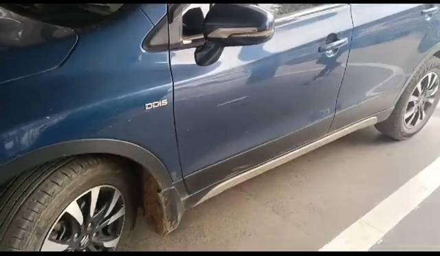 https://images10.gaadi.com/usedcar_image/4617246/original/processed_67654304-7033-4ac1-b306-46fc484deea9.jpg?imwidth=6402