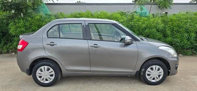 https://images10.gaadi.com/usedcar_image/4617253/original/c52bec37f33cc966ca69ead4c18543cd.jpg?imwidth=6401