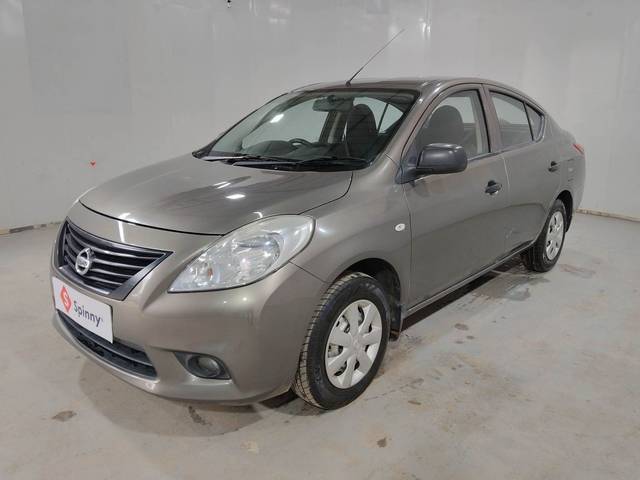 https://images10.gaadi.com/usedcar_image/4617285/original/db999fc5833f66181a9c78633ff3bb41.jpg?imwidth=6400