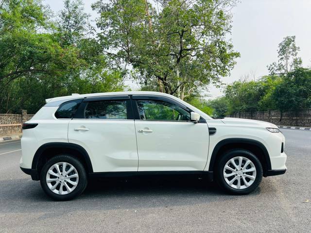 https://images10.gaadi.com/usedcar_image/4617287/original/95d959538ebb129f027d7f42b0cec5ff.jpg?imwidth=6401