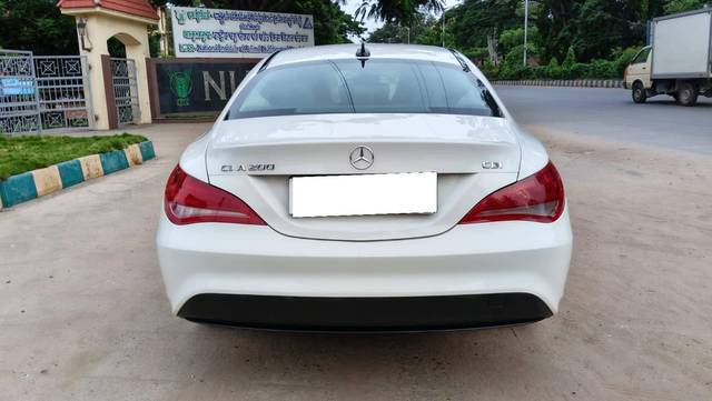 https://images10.gaadi.com/usedcar_image/4617296/original/processed_a9600465f8bf3bf73c41e0daaddda971.jpg?imwidth=6401