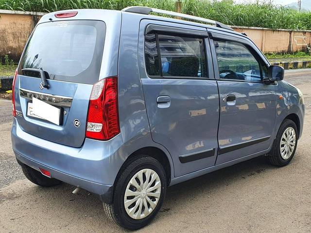https://images10.gaadi.com/usedcar_image/4617298/original/processed_1bca3c2af8d69776a1555de905089724.jpg?imwidth=6402