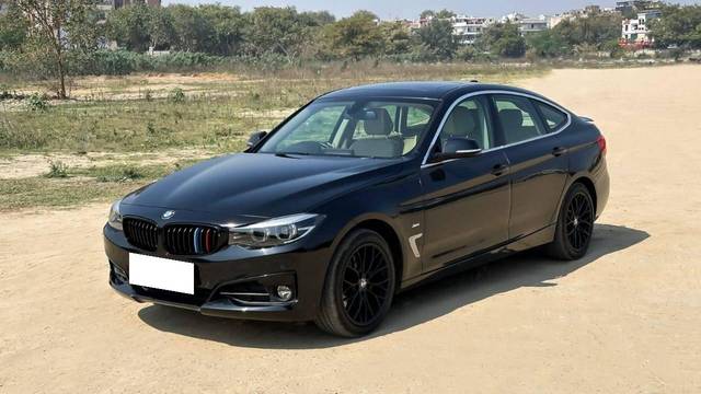 https://images10.gaadi.com/usedcar_image/4617315/original/processed_ef505833a901af852cd036e45bff948c.jpg?imwidth=6400