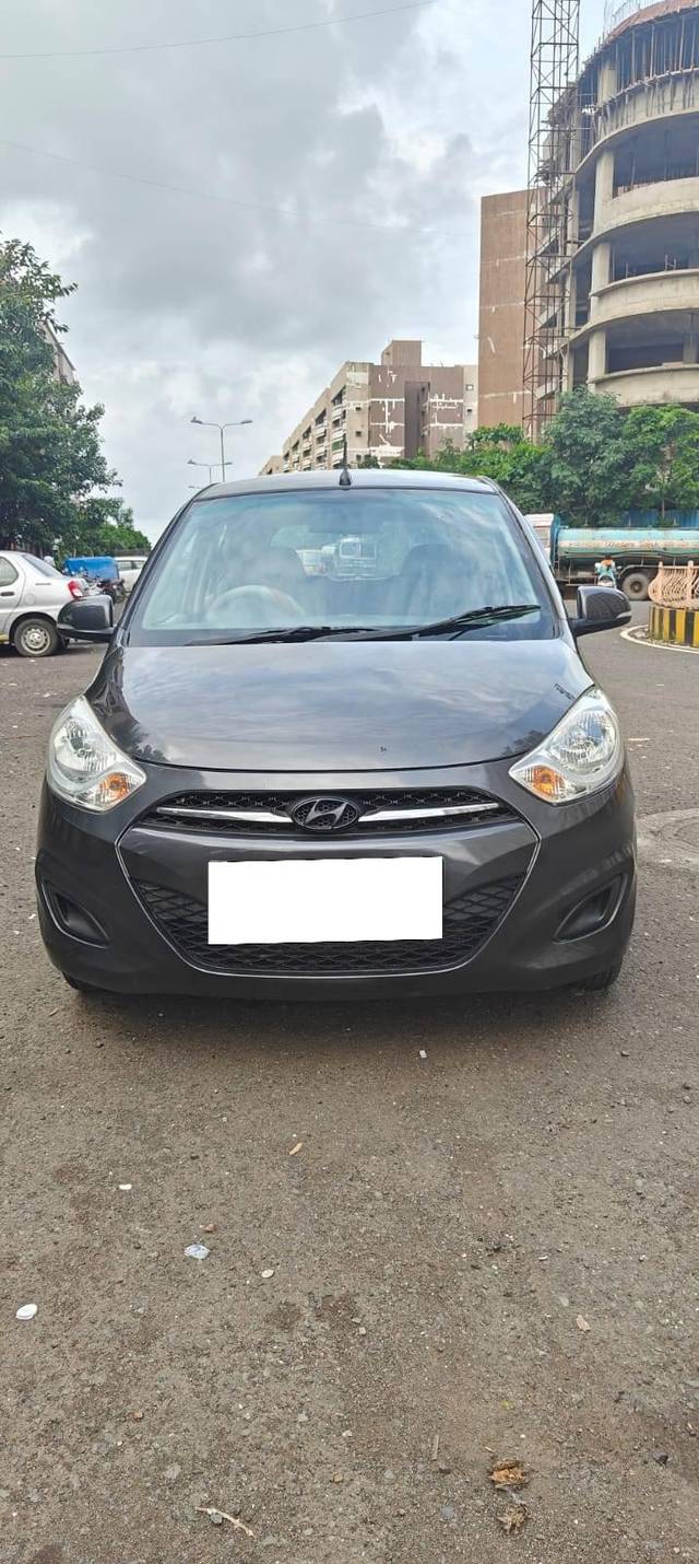 https://images10.gaadi.com/usedcar_image/4617333/original/processed_b302089d36b2289e21c24e0130273e44.jpg?imwidth=6400
