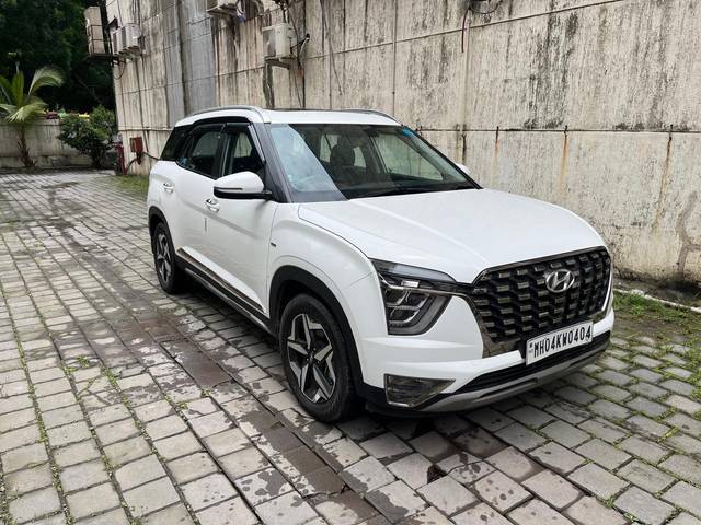 https://images10.gaadi.com/usedcar_image/4617352/original/processed_d89ada190b373208780a9e08bbb02d7b.jpg?imwidth=6400