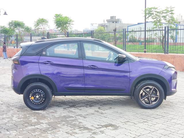 https://images10.gaadi.com/usedcar_image/4617372/original/3580797897de626410c0fe66838c40c7.jpg?imwidth=6401