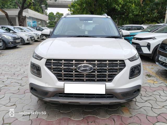 https://images10.gaadi.com/usedcar_image/4617379/original/processed_2bd779ae00ea8b816395dab139fbcd4e.jpg?imwidth=6400