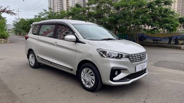 https://images10.gaadi.com/usedcar_image/4617391/original/processed_a55da16995e6061a23359fde6e6b1d79.jpg?imwidth=6400