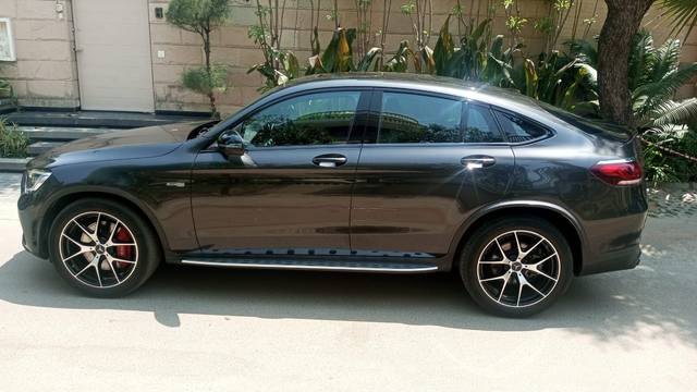 https://images10.gaadi.com/usedcar_image/4617424/original/eba21fa9eaff789f30cfa6b8fb70ef98.jpg?imwidth=6402