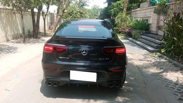 https://images10.gaadi.com/usedcar_image/4617424/original/processed_3257464fe0a047cc0c378388494b29e4.jpg?imwidth=6401