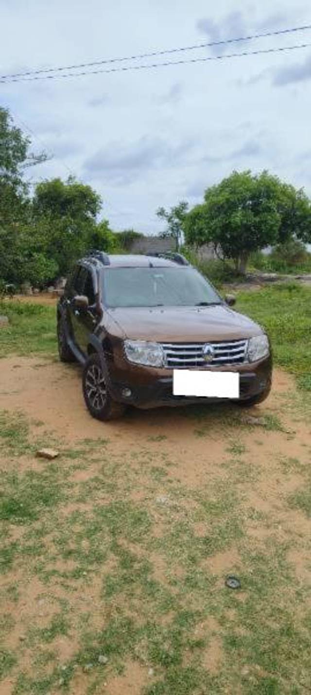 https://images10.gaadi.com/usedcar_image/4617441/original/processed_ddf81dd6-b5bd-41a9-aefd-dba2714233ac.jpg?imwidth=6400